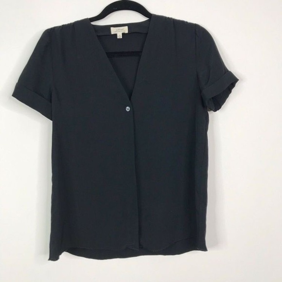 Aritzia nobel blouse - Picture 1 of 2